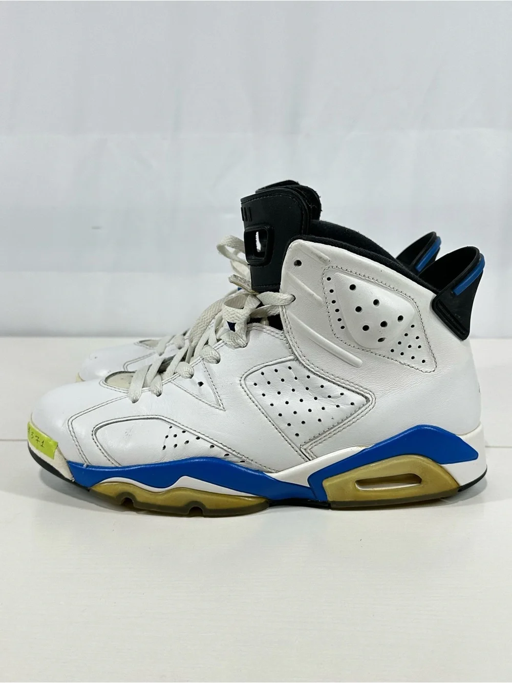 #371 Nike Air Jordan 6 Retro Shoes Mens Sz 9 White Sport Blue 384664-107